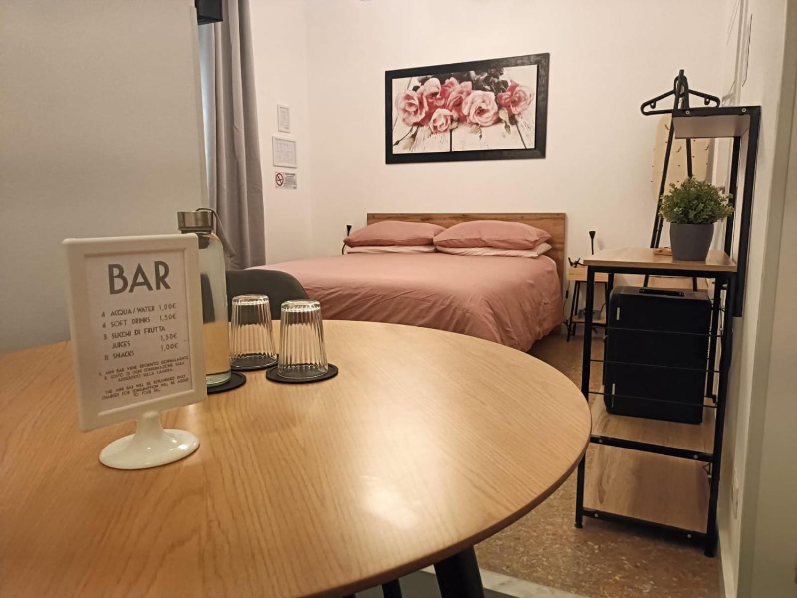 Rose Antiche Vatican B&B Ρώμη Εξωτερικό φωτογραφία