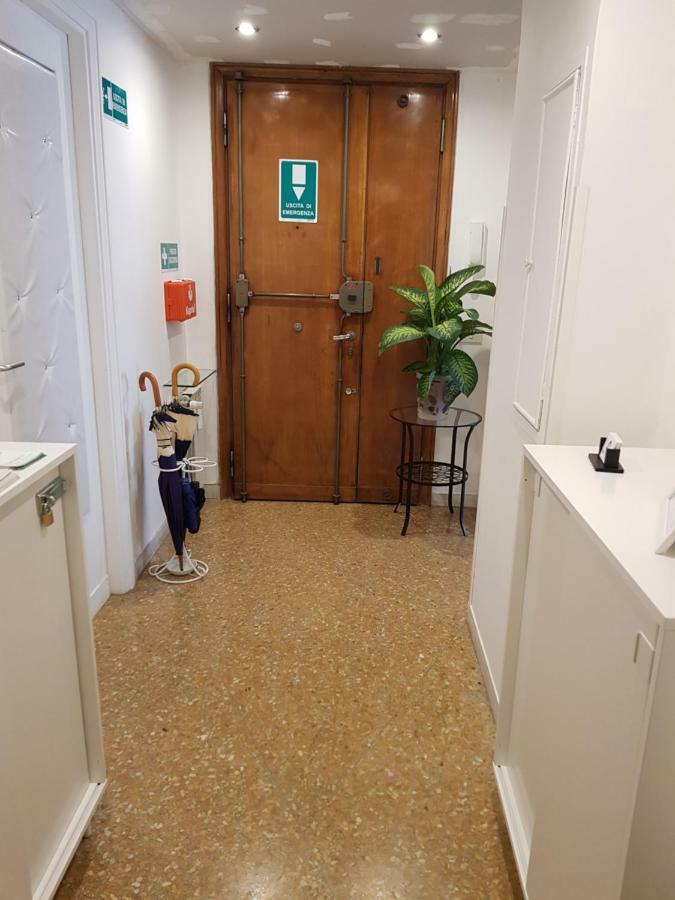 Rose Antiche Vatican B&B Ρώμη Εξωτερικό φωτογραφία